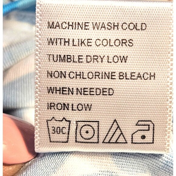 Tails Women’s Blue Floral Sleeveless Top XL – Resortcore, Clean Girl, Summer Bri - Picture 7 of 10